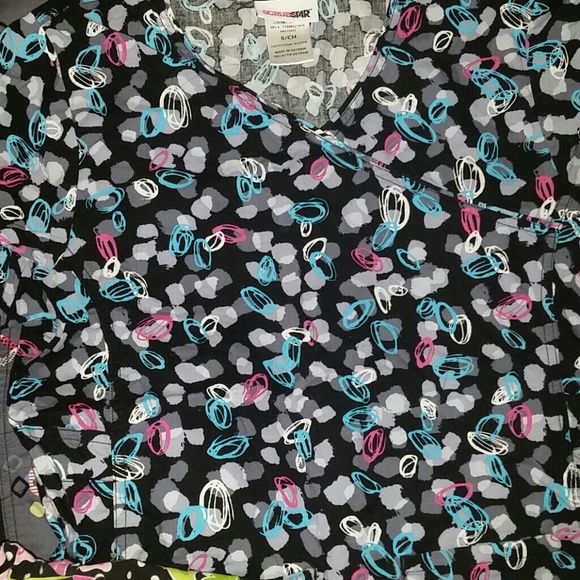 Scrub Tops - Picture 3 of 4